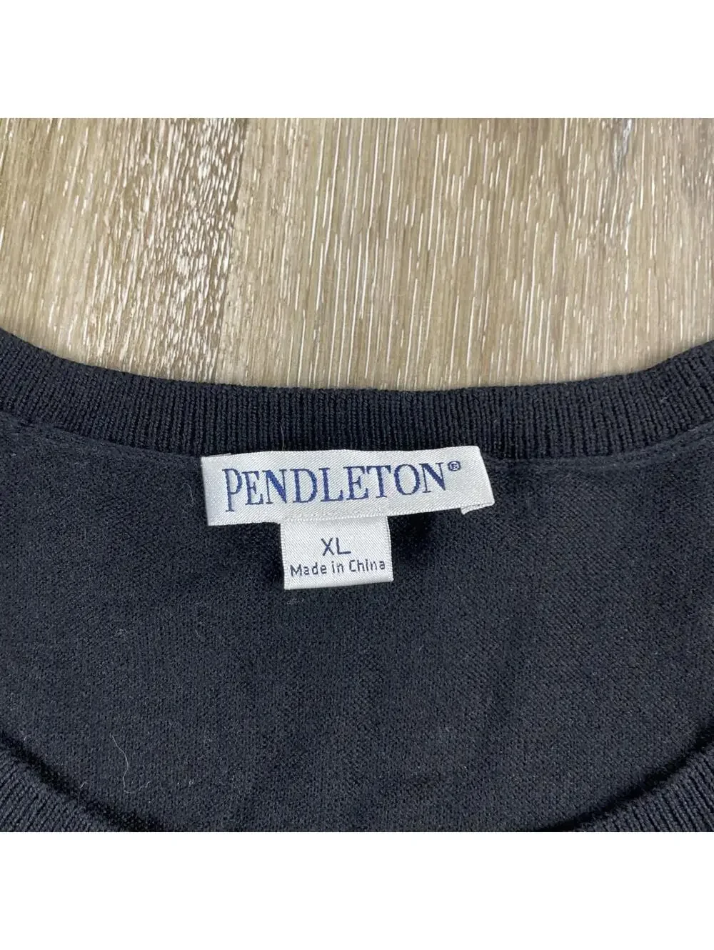 Pendleton Merino Wool Sweater Vest Black Tight Knit Size XL Classy Lightweight